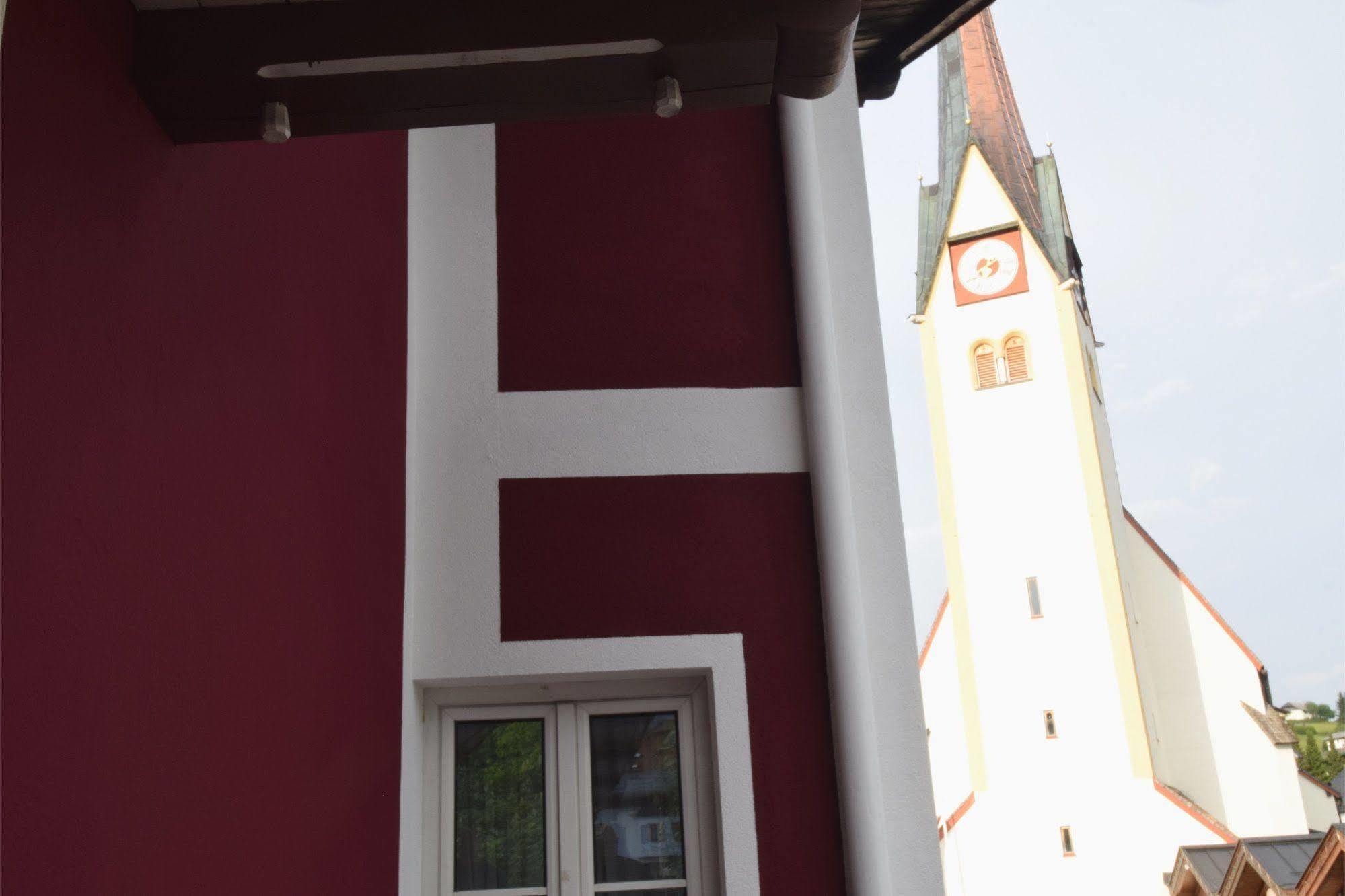 Hotel Der Abtenauer Exterior photo